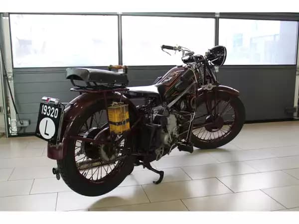 Moto Guzzi Sport 15