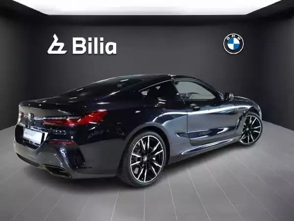 BMW 850