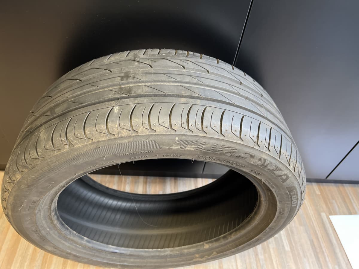Pneus été 17 225/45 R17 91V - Photo 1