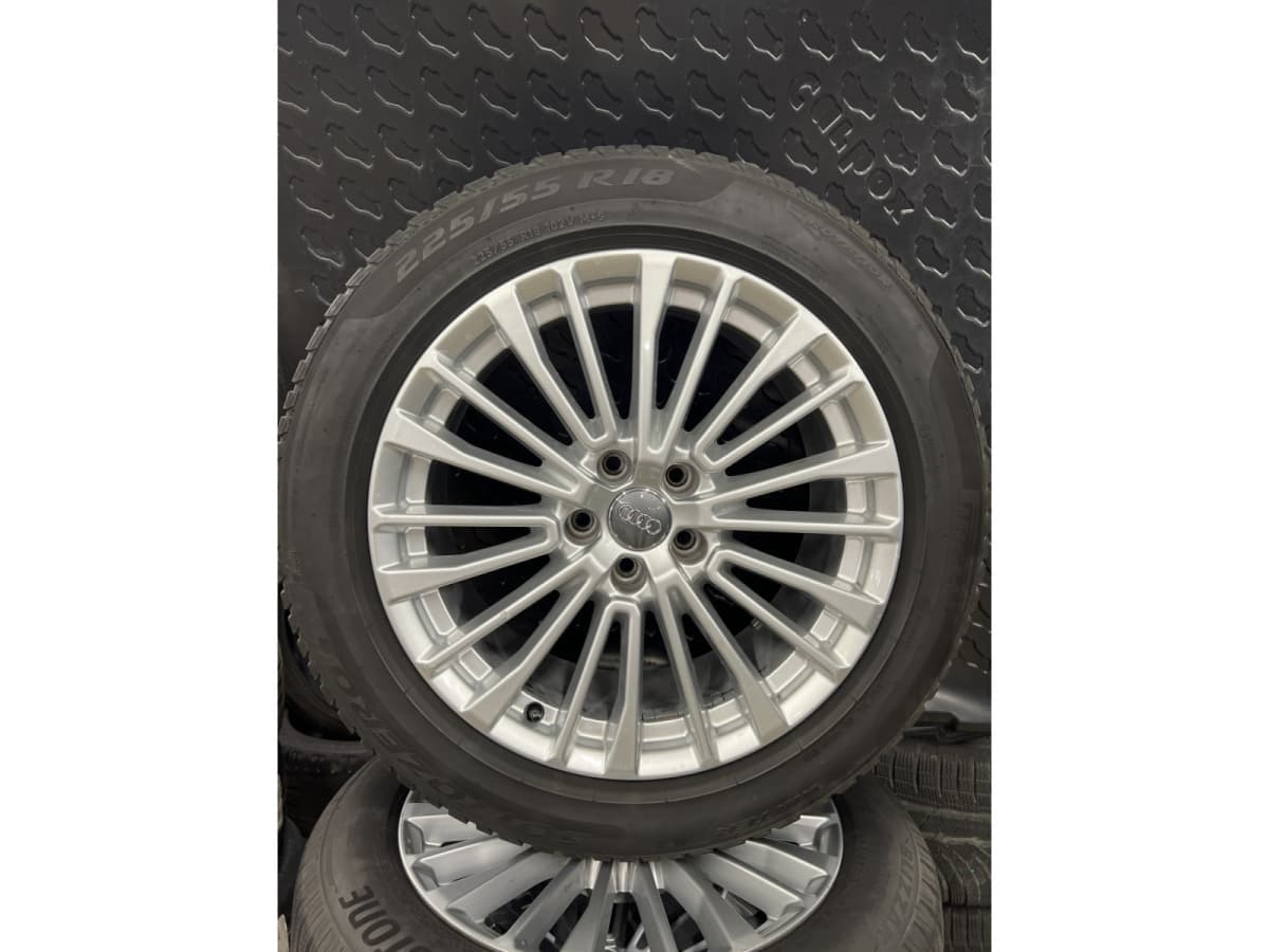 Jantes alu + Pneus hiver 19 225/55 R19 102V - Photo 1