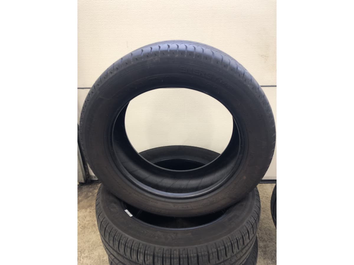 Pneus été 16 195/55 R16 87H - Photo 1