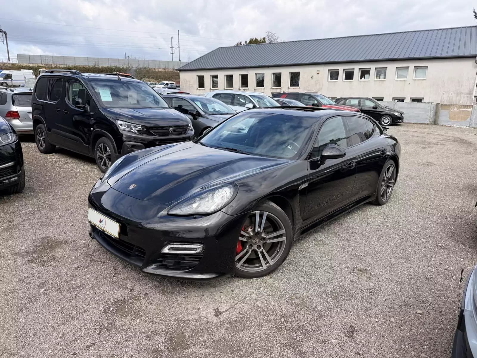 Porsche Panamera GTS - Photo 1