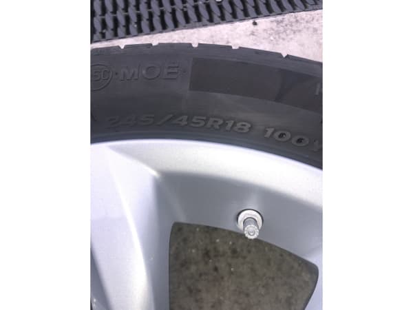 Jantes alu + Pneus été 18 245/45 R18 100Y - Photo 3