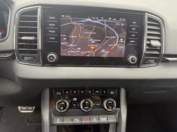 Skoda Karoq 2.0 TSI 4x4 190CV SPORTLINE DSG - Photo 3