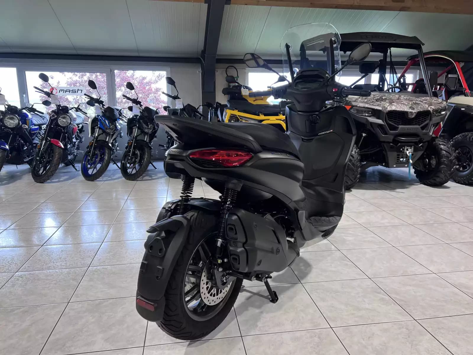 Piaggio Beverly 400 S Nero Meteora - Photo 1