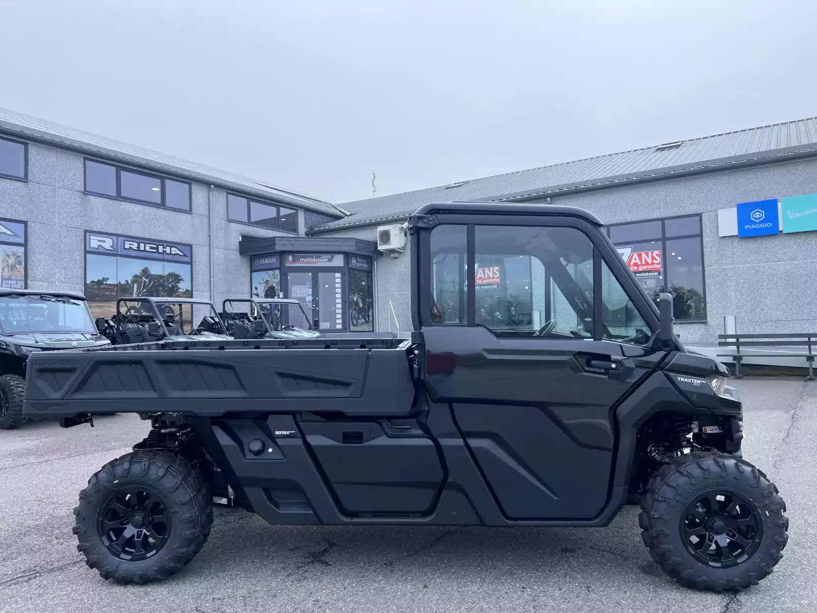 Can Am Traxter MY25 PRO DPS HD10 T1b + 60km/h noir  Cabine Luxe inclus. - Photo 1