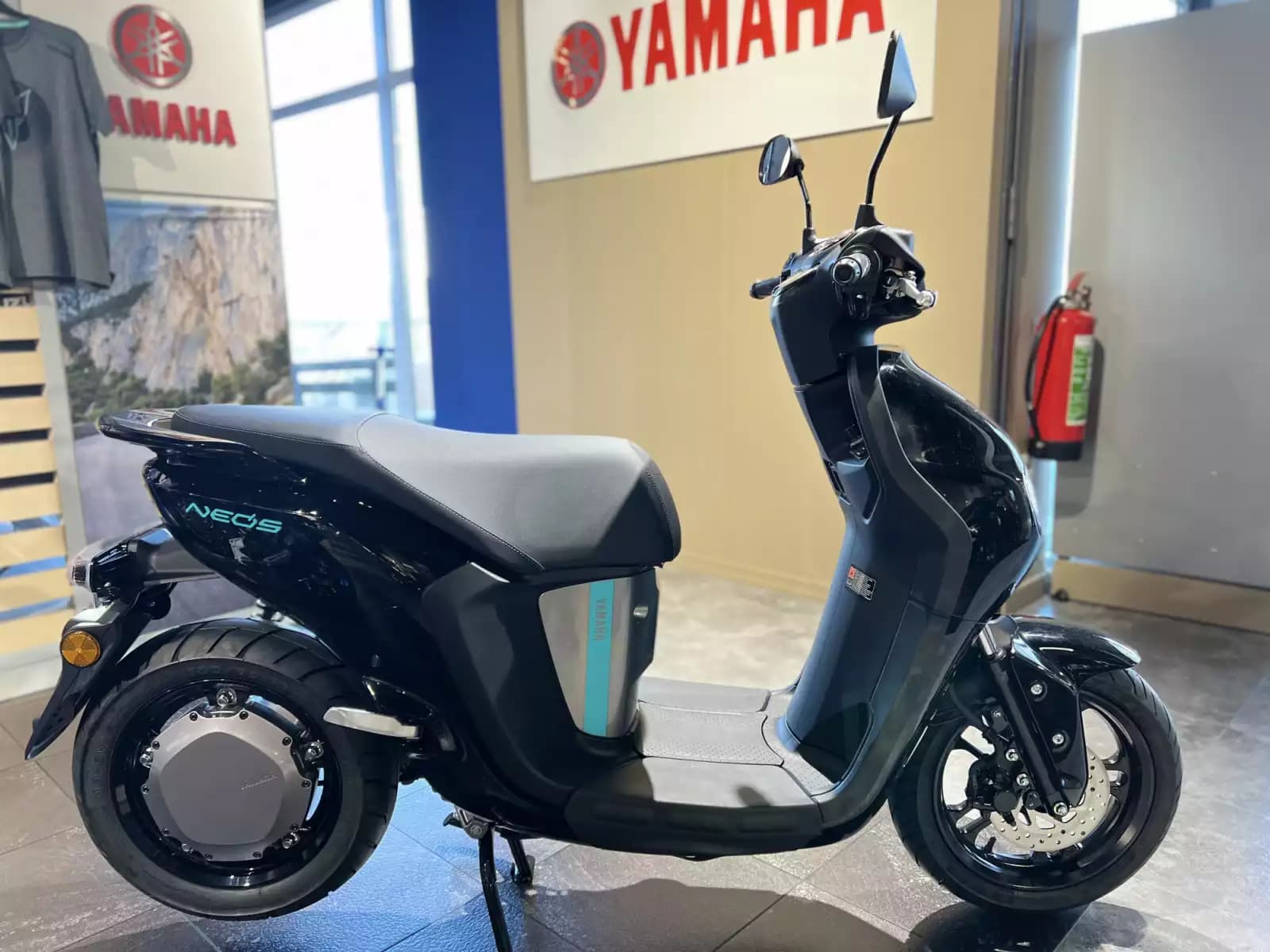 Yamaha NEOs 50 (Inclue 2 batteries ) - Photo 1