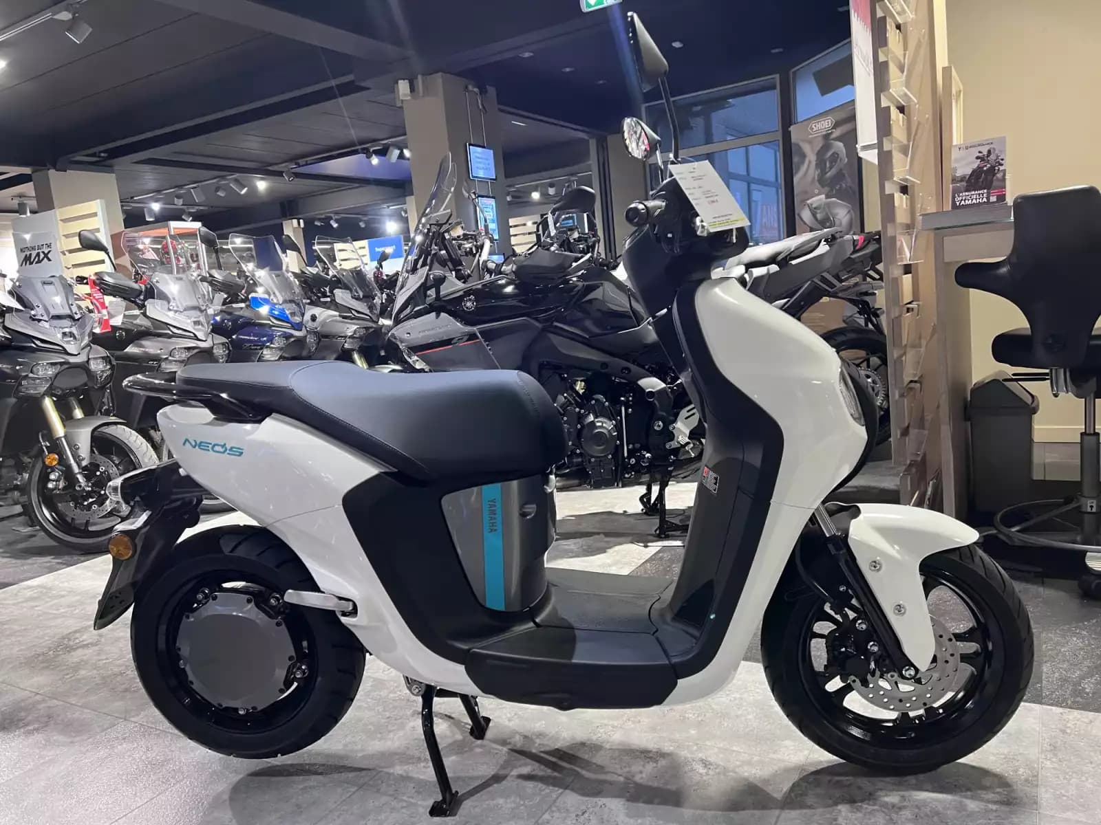 Yamaha NEOs 50 (Inclue 2 batteries ) - Photo 1