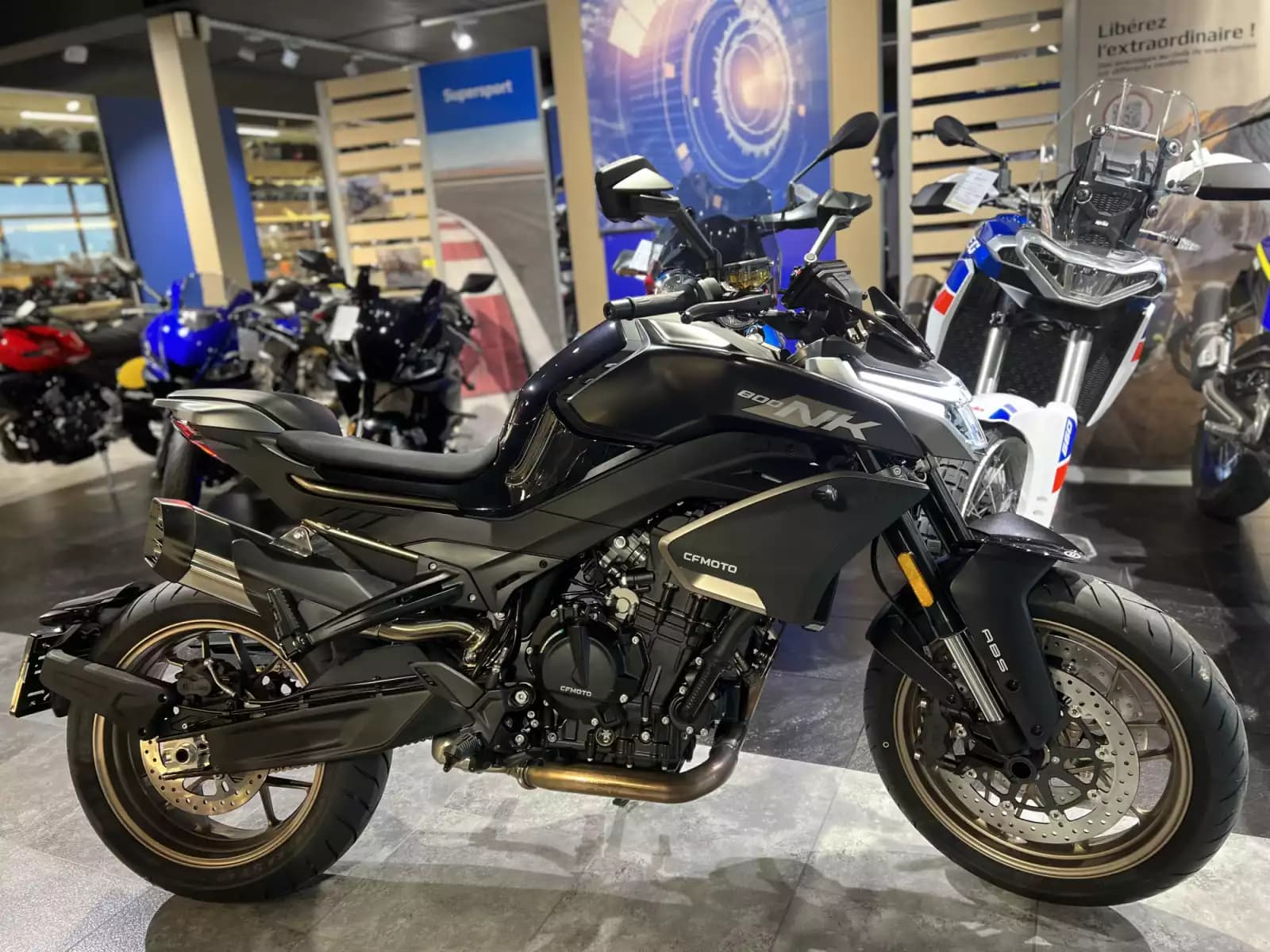 CF Moto 800 NK SPORT - Photo 1