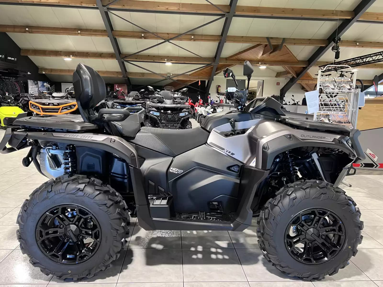 Can Am Outlander Max MY26 PRO XU HD 10 T 60km/h - Photo 1