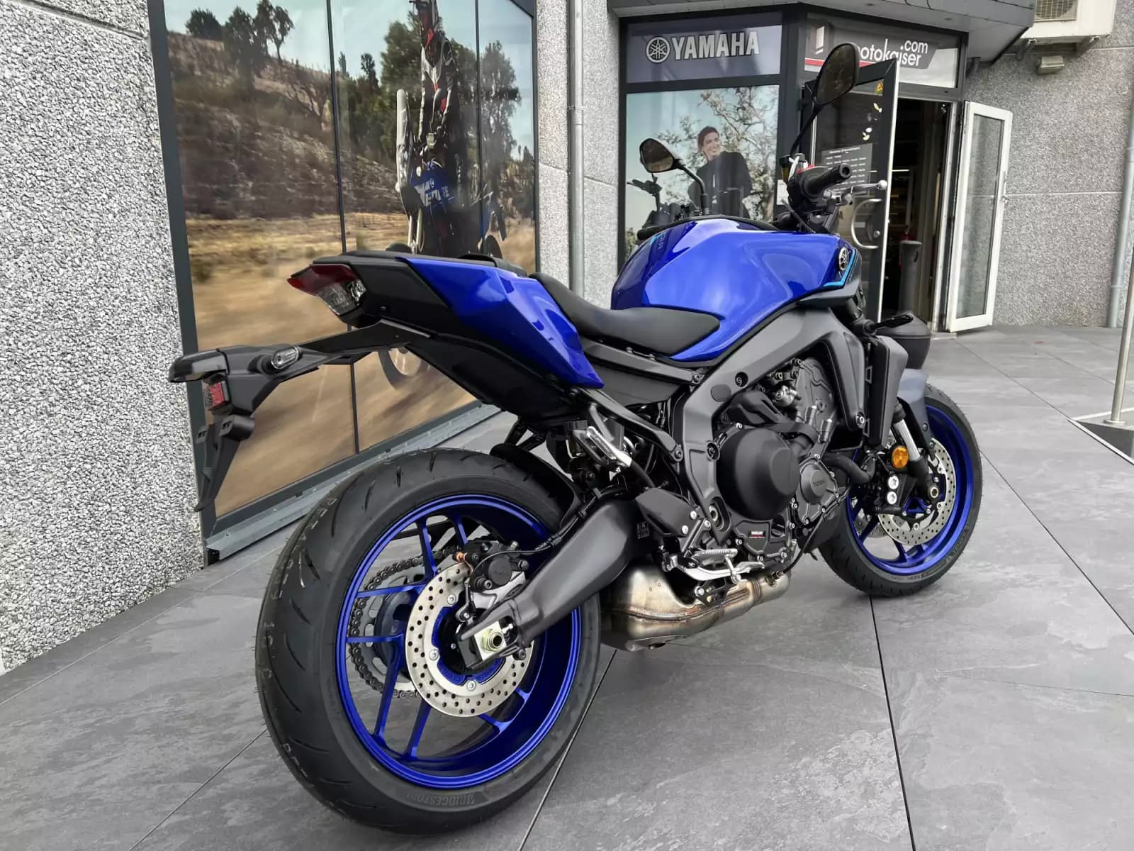 Yamaha MT-09 Y-AMT - Photo 1