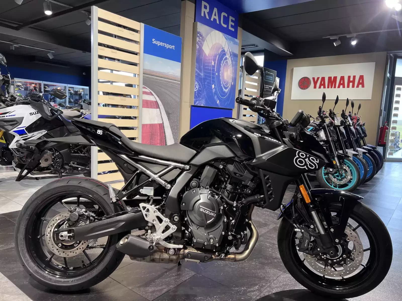 Suzuki GSX 8S - Photo 1