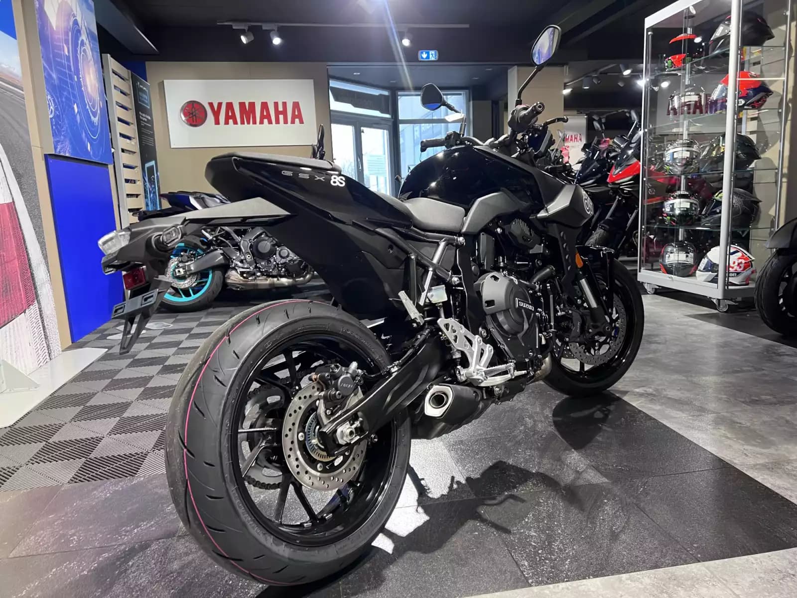 Suzuki GSX 8S - Photo 1