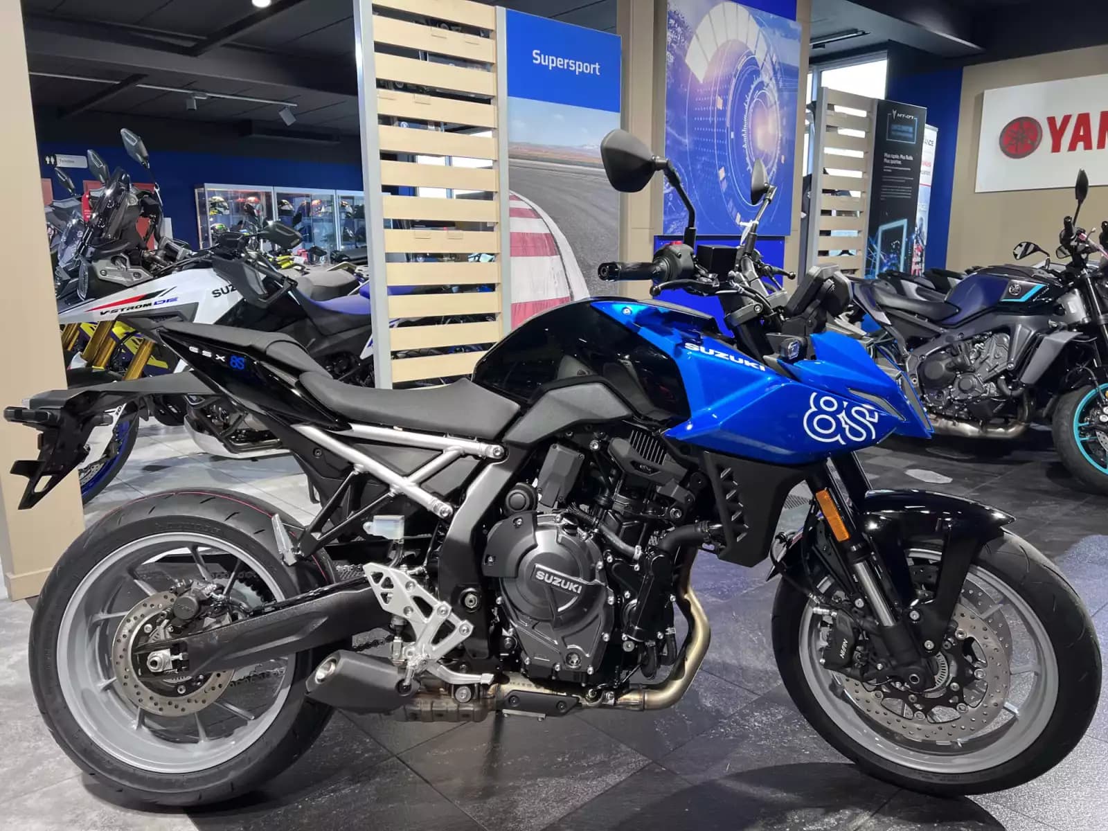 Suzuki GSX 8S - Photo 1