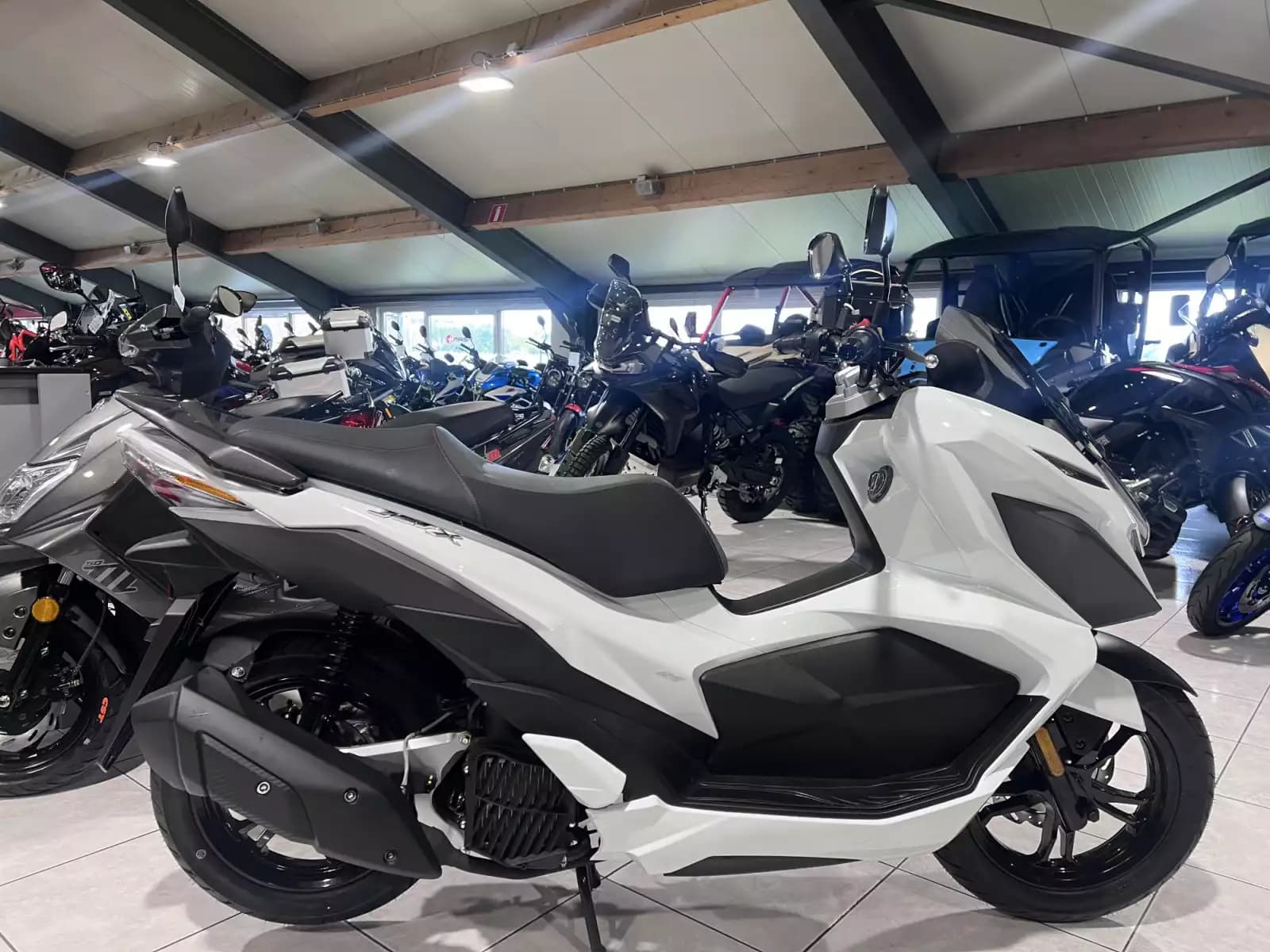 SYM Jet X 125 - Photo 1