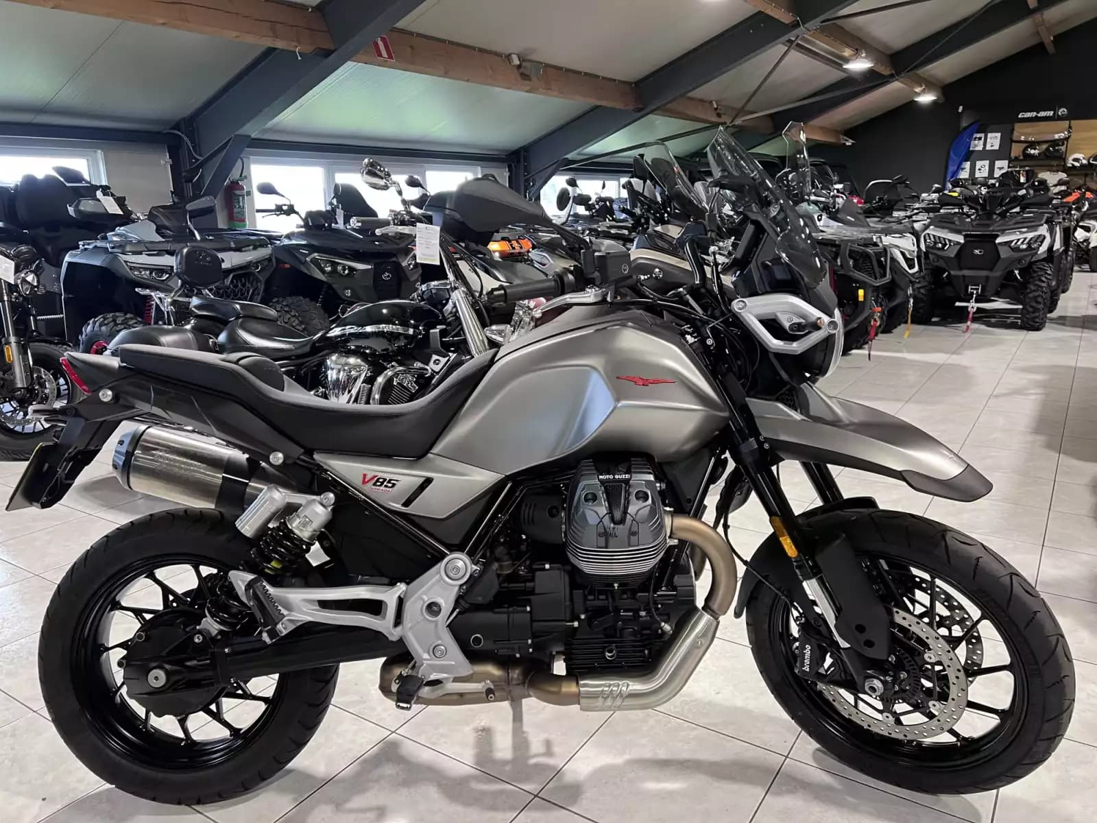 Moto Guzzi V 85 TT  Strada - Photo 1