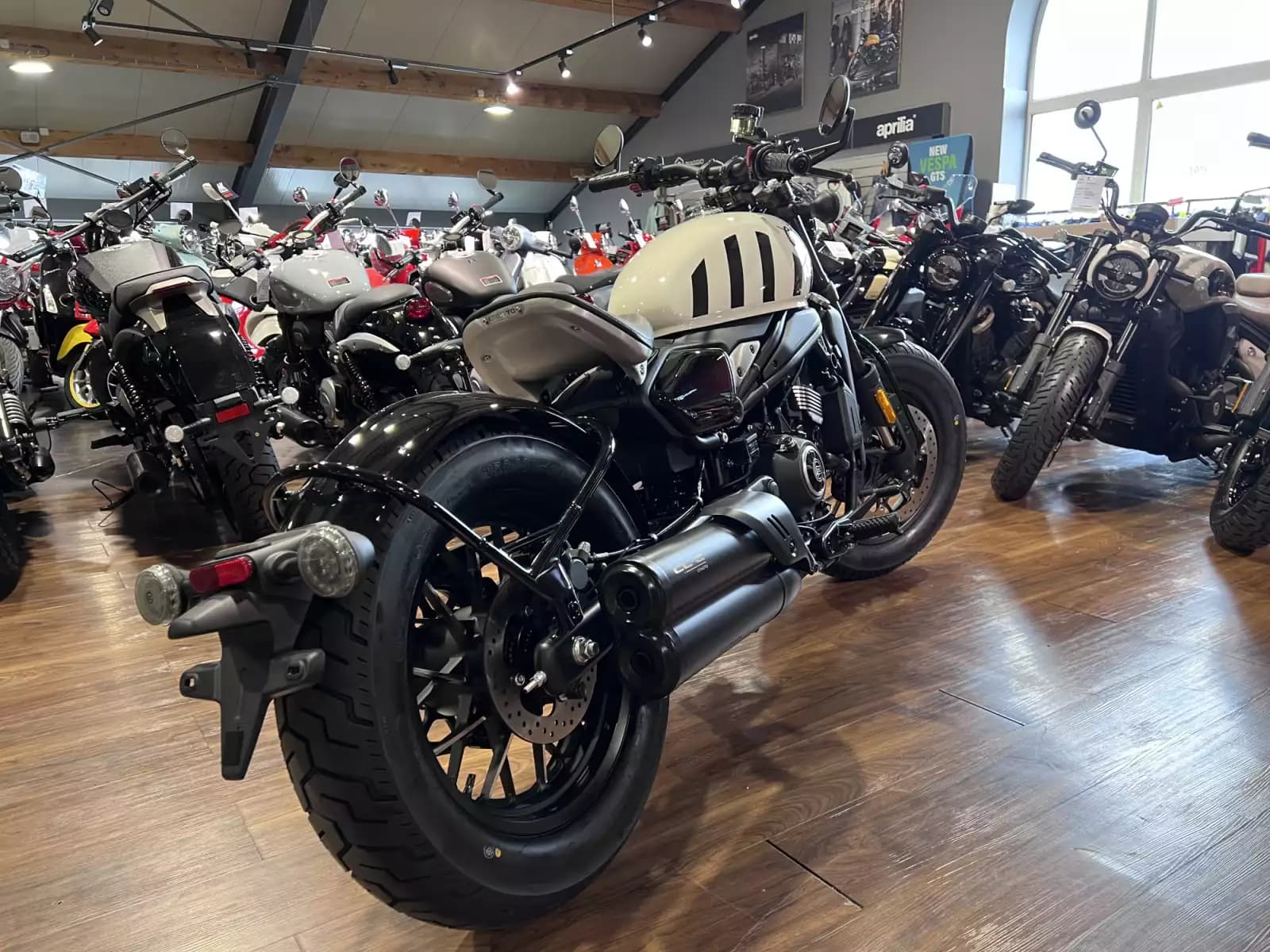 CF Moto 450 CL-C BOBBER - Photo 1