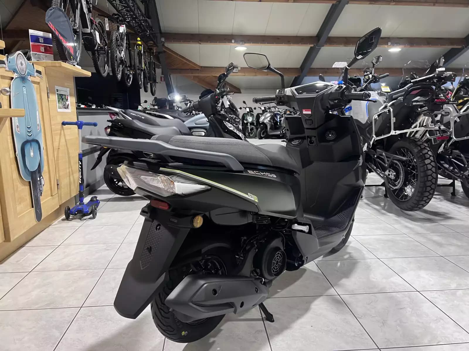 SYM ECHS 125 - Photo 1