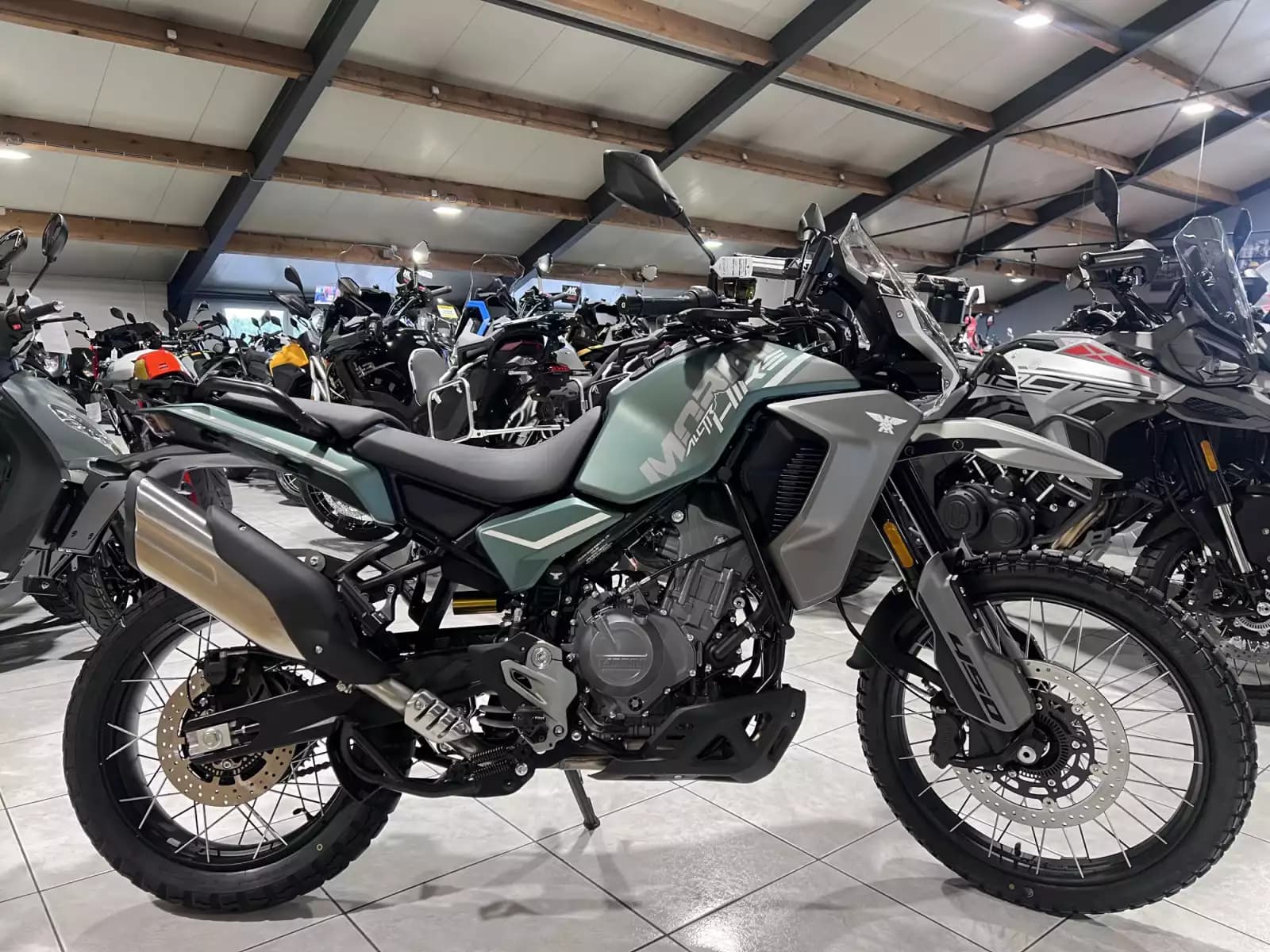 Moto Morini Alltrhike 450 - Photo 1