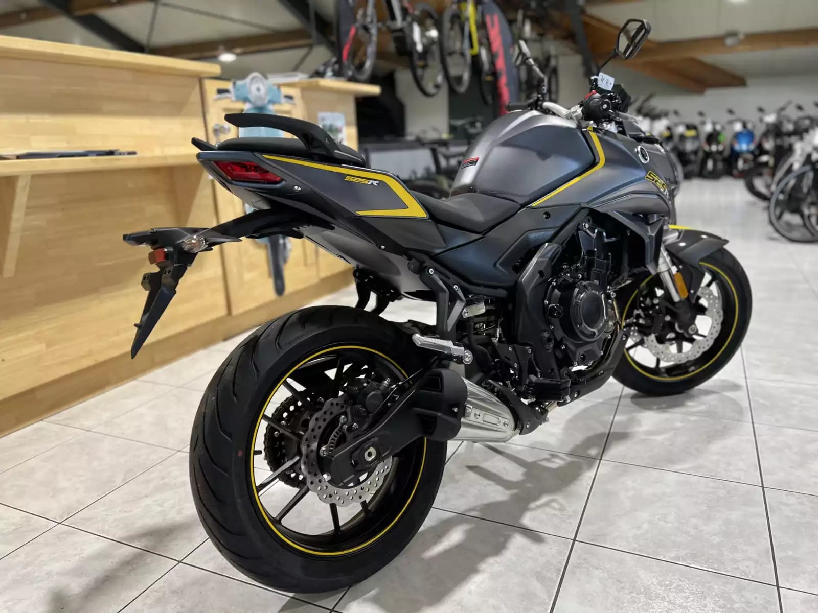 Voge 525R GRIS - Photo 1