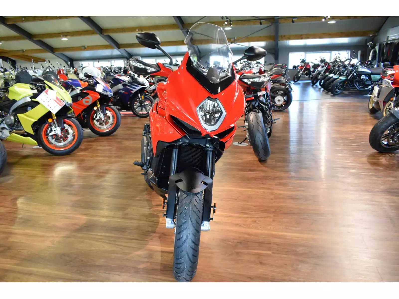 MV Agusta Turismo Veloce 800 Rabaissée 60 mm - Photo 1