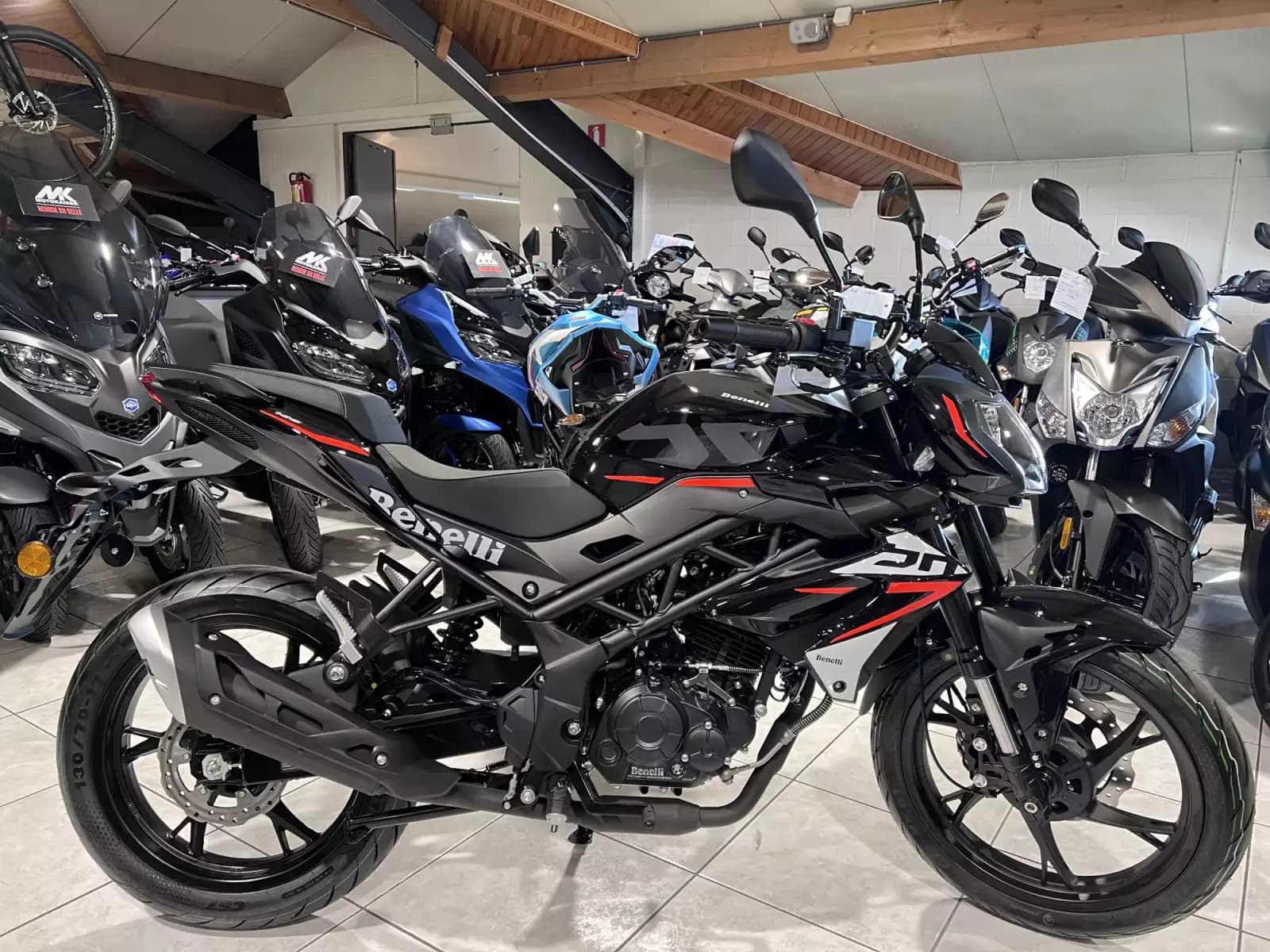 Benelli BN 125 - Photo 1