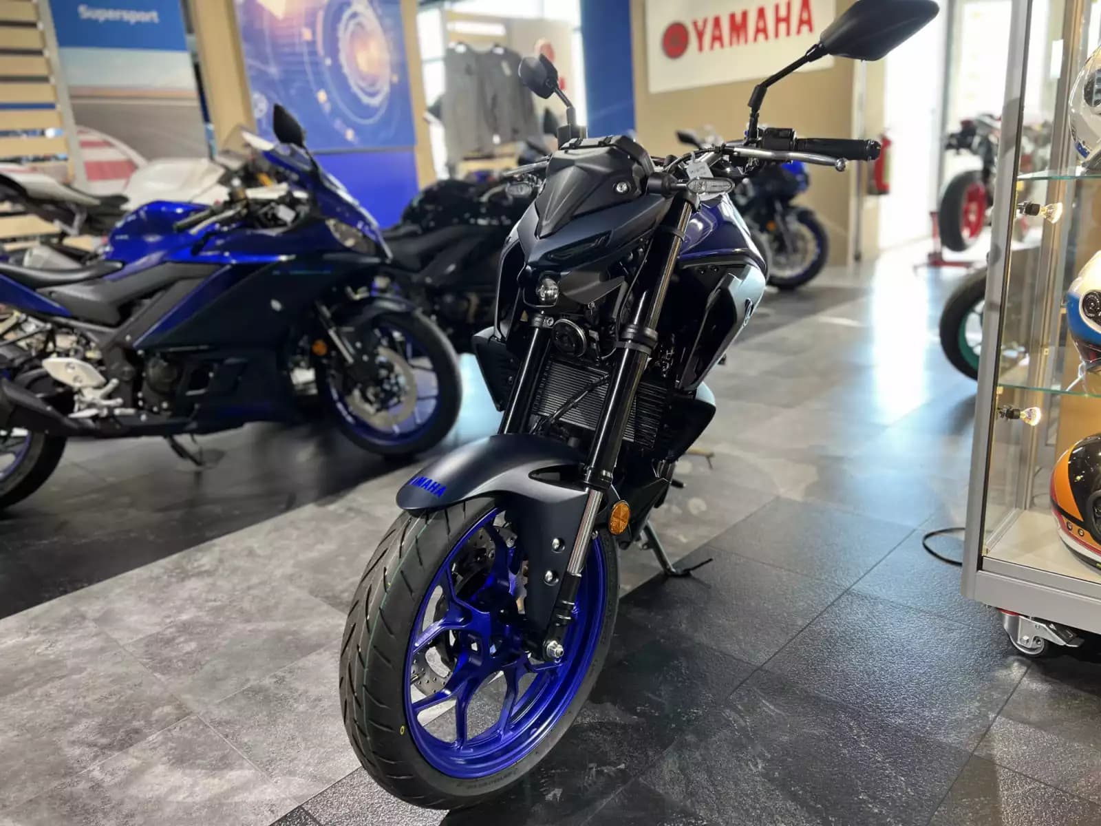Yamaha MT-03 - Photo 1