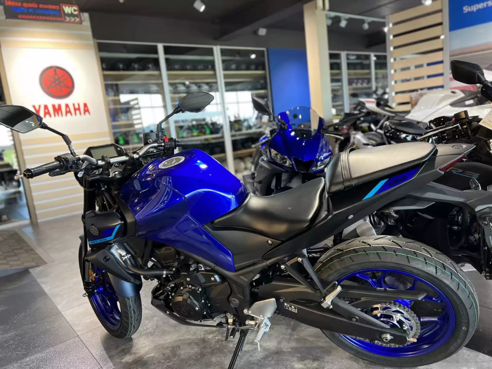 Yamaha MT-03 - Photo 1