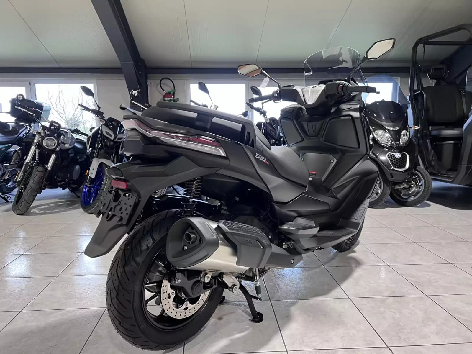 Voge SR4 Max 350 R MAX - Photo 1