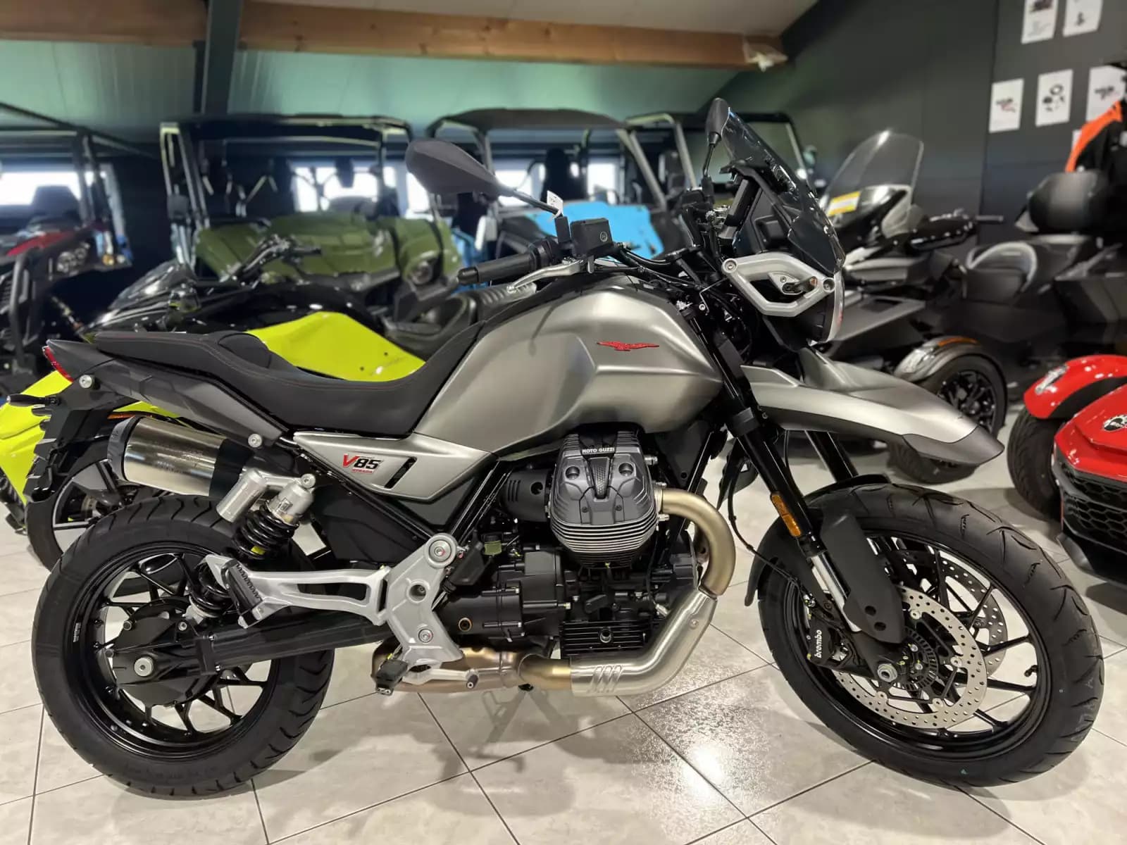 Moto Guzzi V 85 TT  Strada - Photo 1