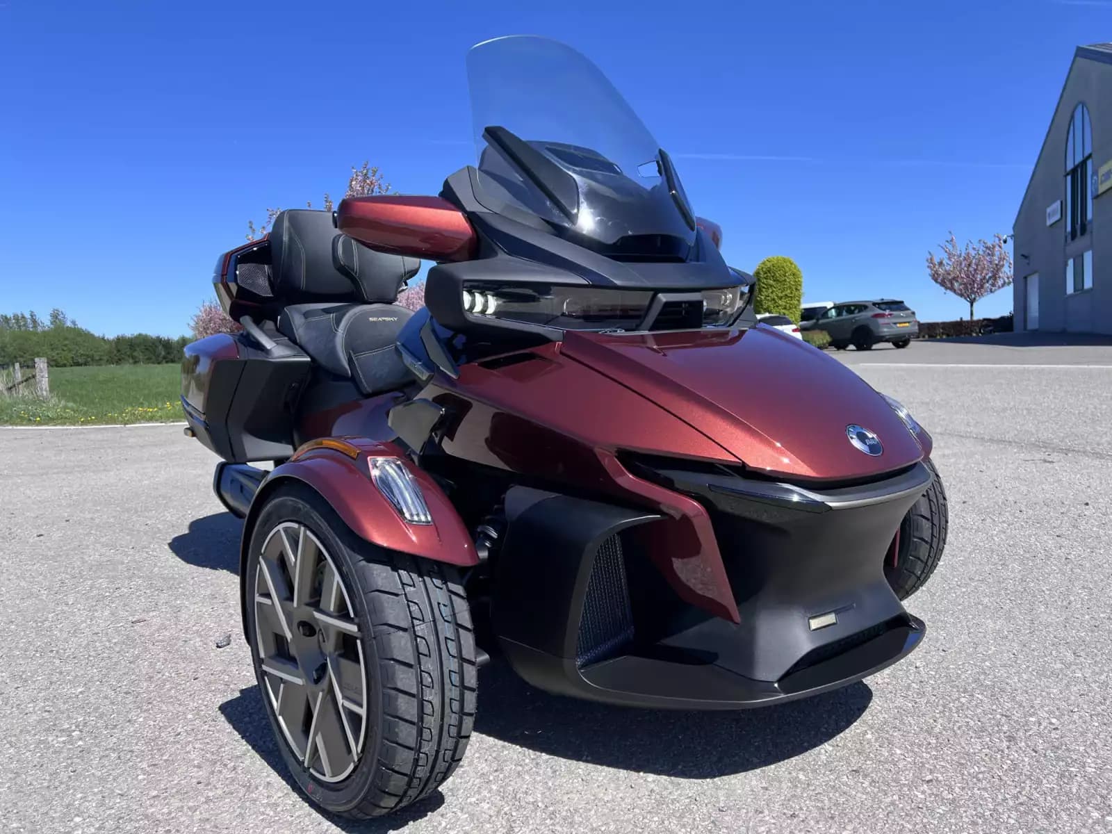 Can Am Spyder RT SEA TO SKY - Photo 1