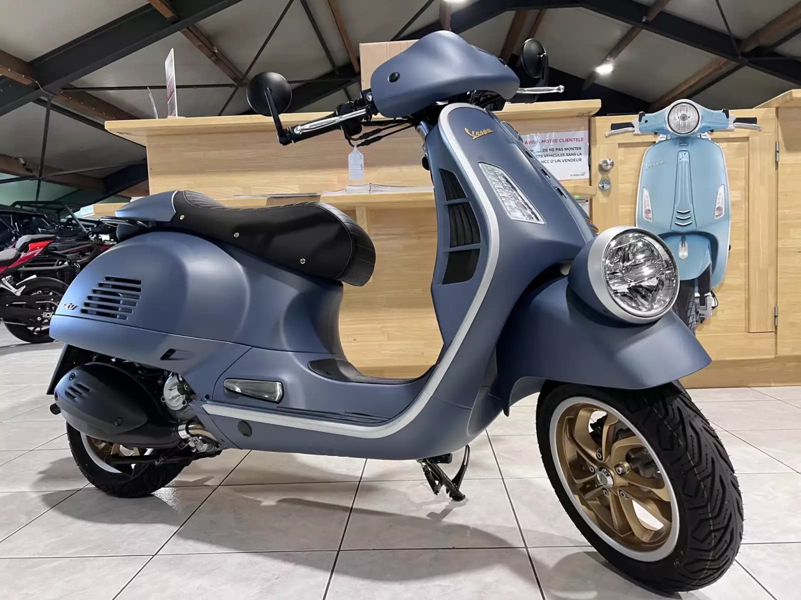 Vespa GTV 310 Officina 8 - Photo 1