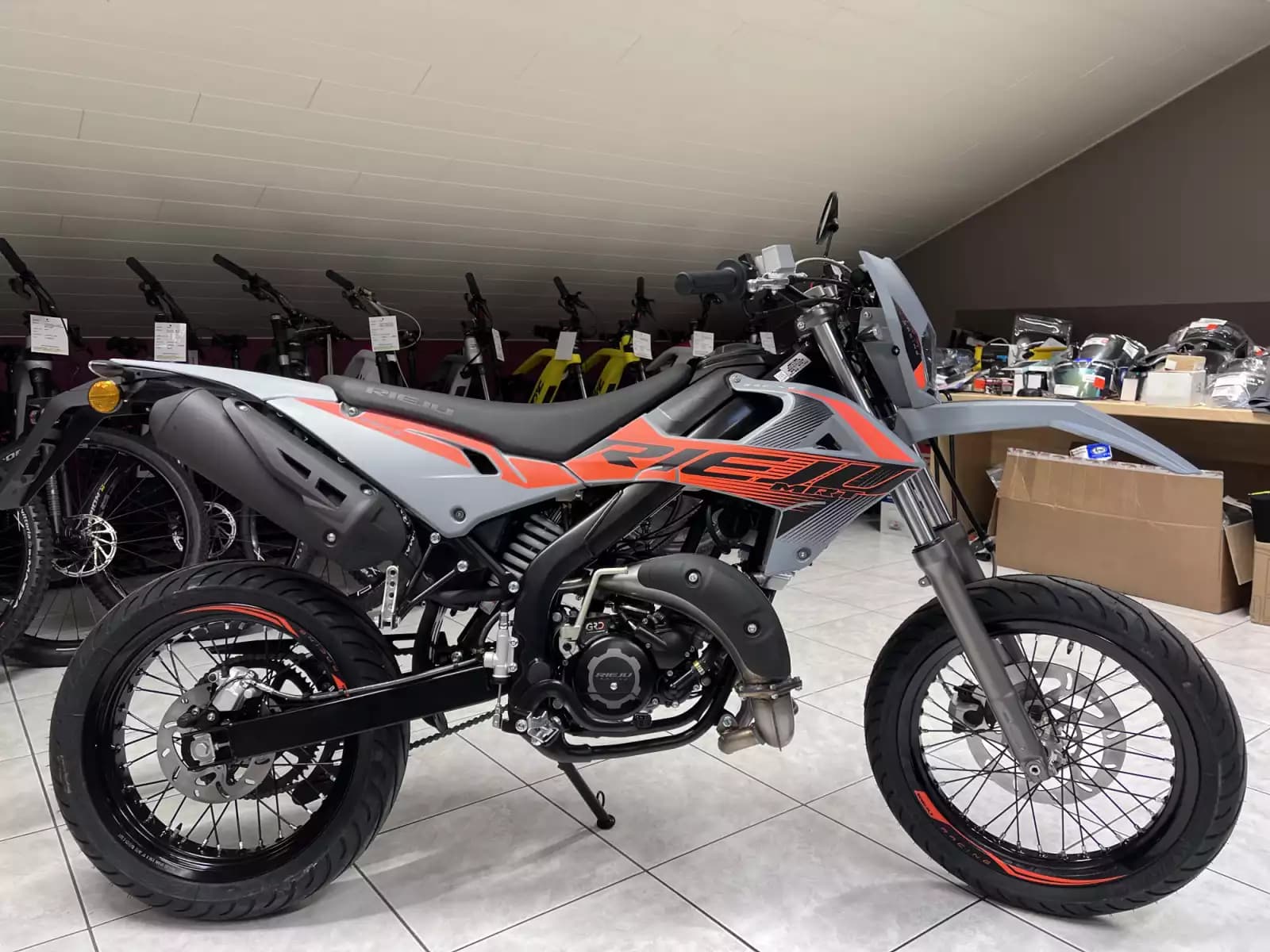 Rieju MRT 50 SM Grey - Photo 1