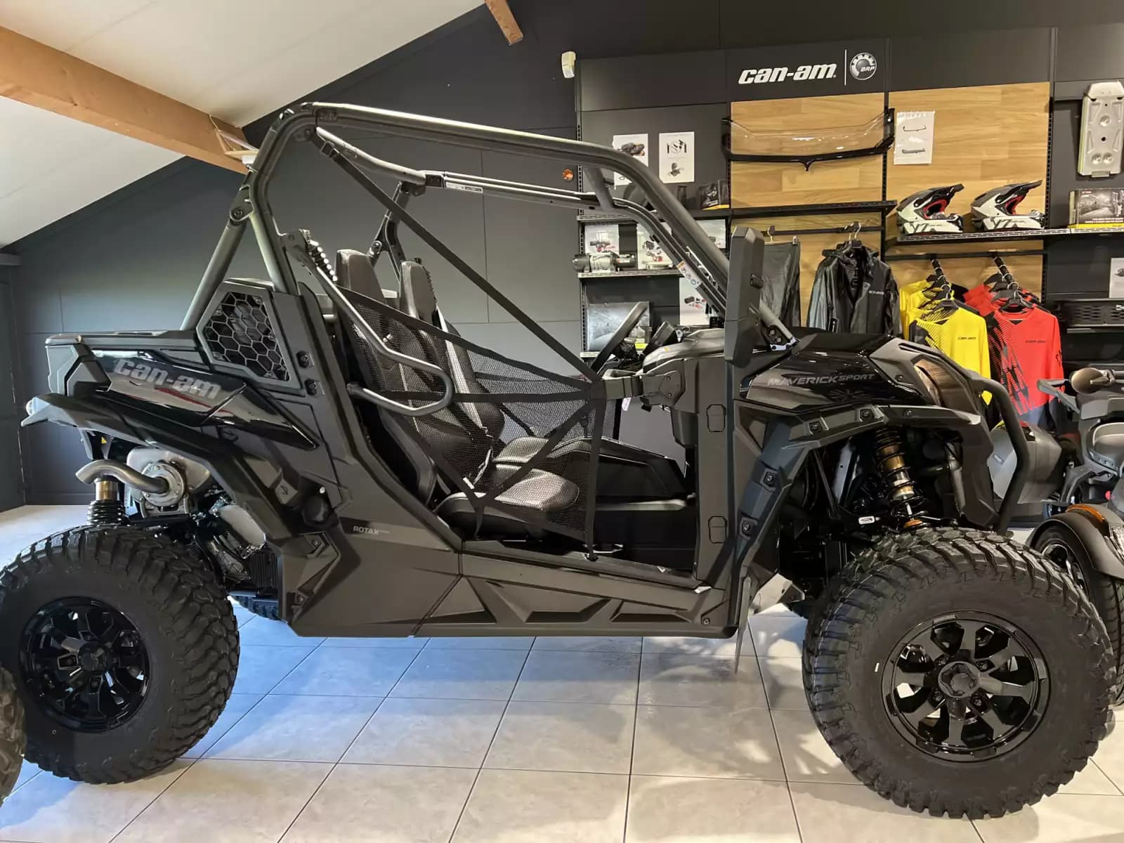 Can Am Maverick SPORT DPS  T2b 1000 R - Photo 1