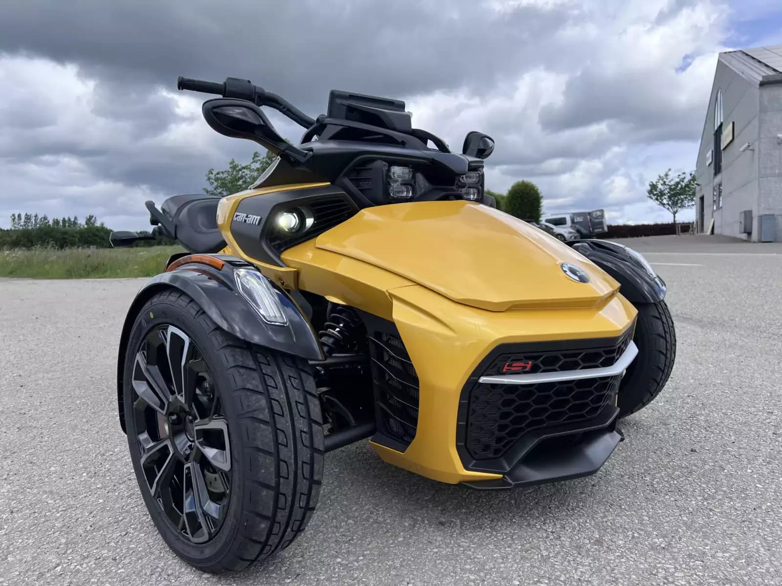 Can Am Spyder F3-S 1330 - Photo 1