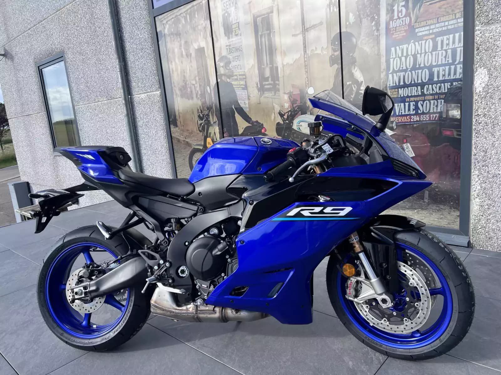 Yamaha R9 - Photo 1