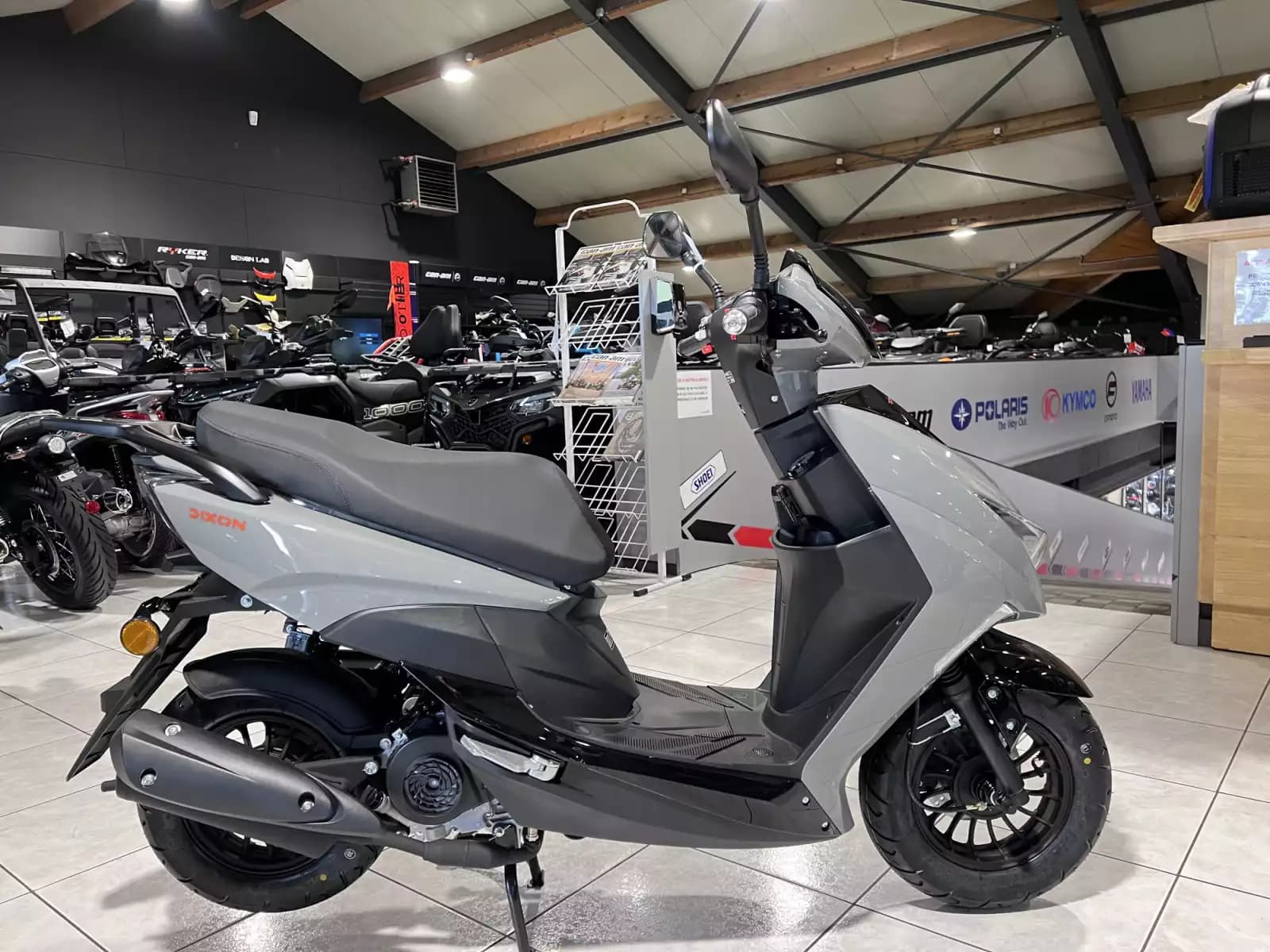 TNT Motor Dixon 10 CLASSE A 25 km/h - Photo 1