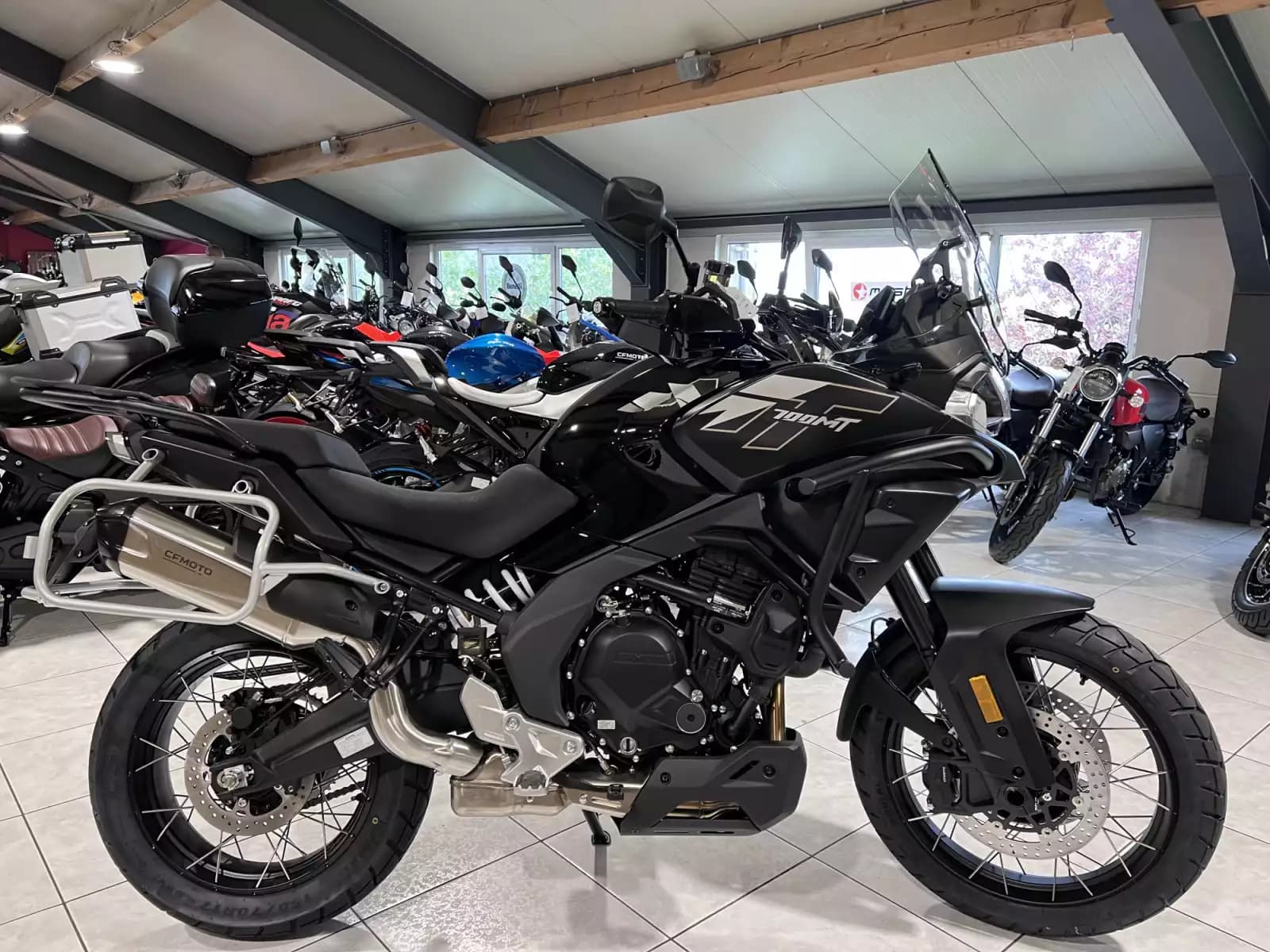 CF Moto 700 MT ADV - Photo 1