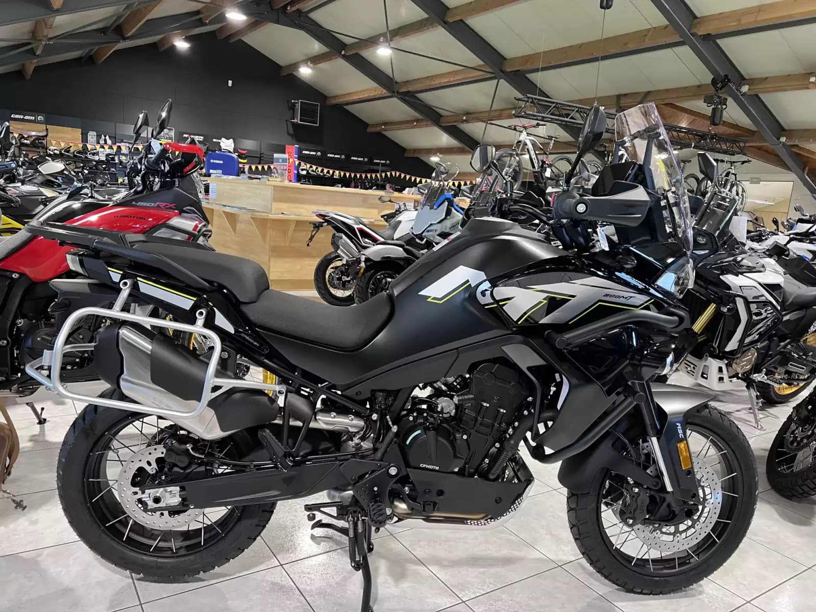 CF Moto 800 MT EXPLORER GT - Photo 1