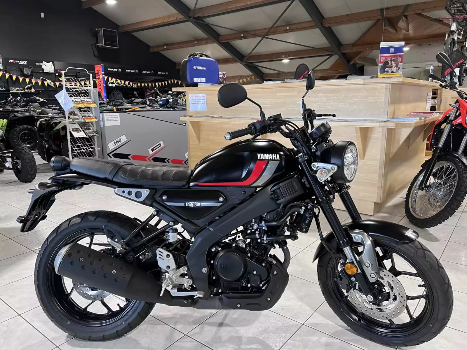 Yamaha XSR 125 - Photo 1
