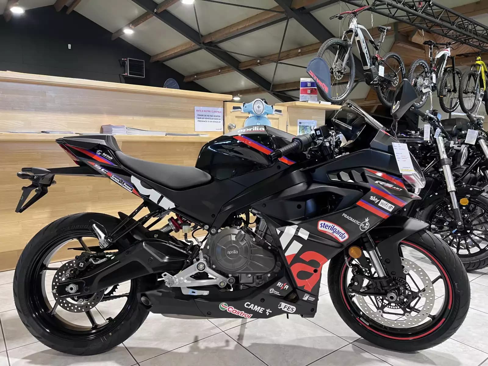 Aprilia RS 457 GP REPLICA - Photo 1
