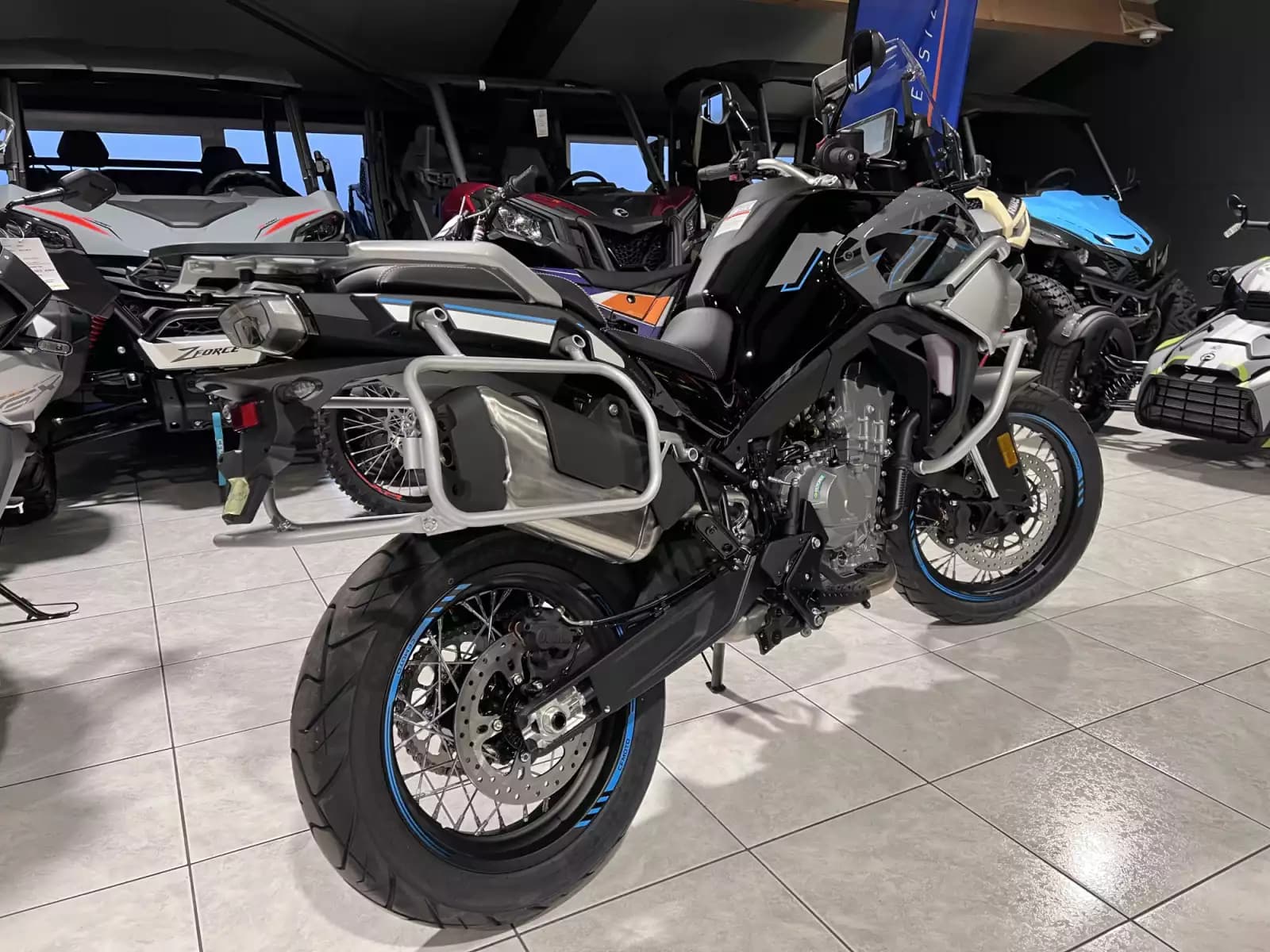 CF Moto 800 MT SPORT - Photo 1