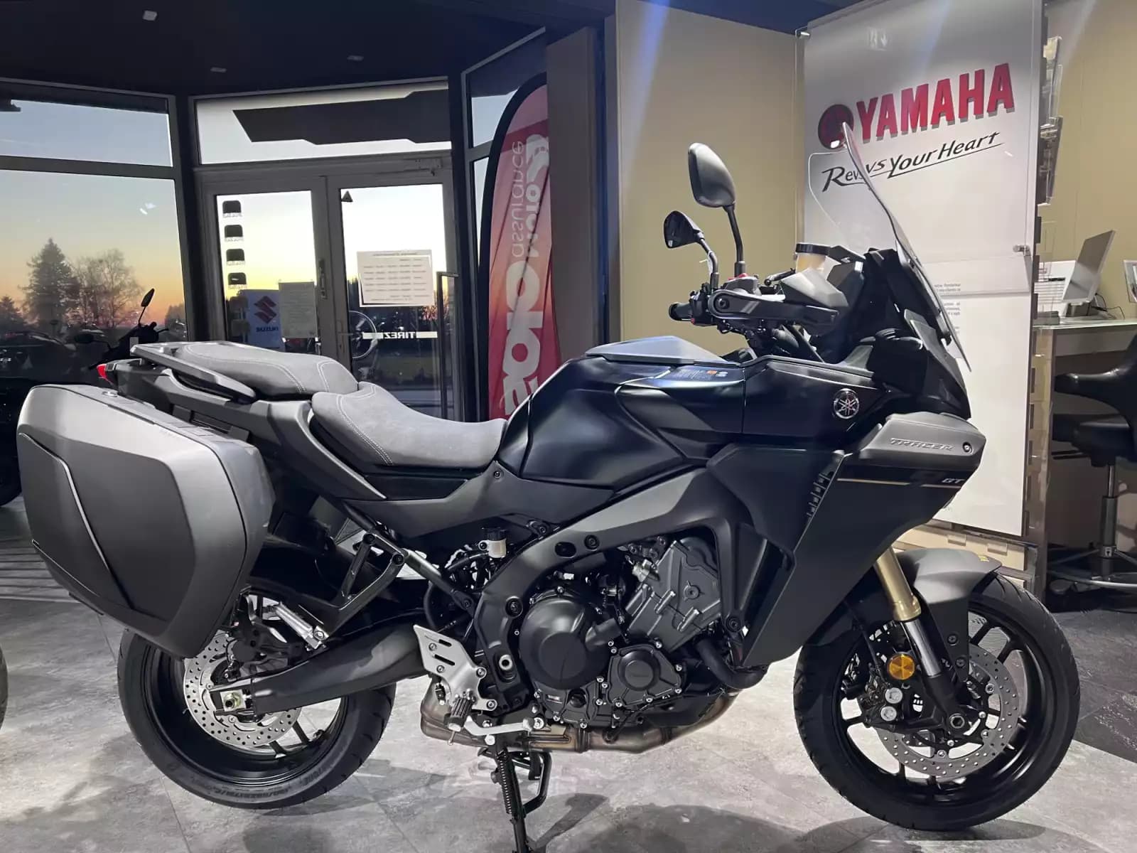 Yamaha Tracer 9 GT Y-AMT - Photo 1