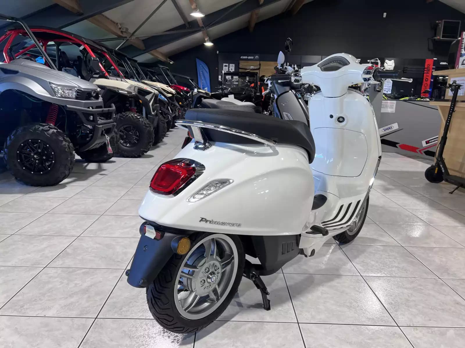 Vespa Elettrica 45 Km/h - Photo 1