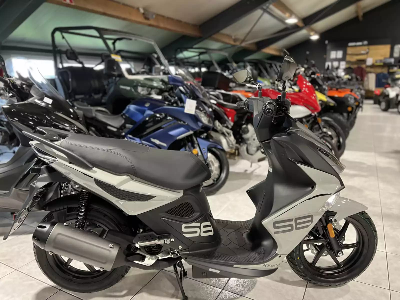 Kymco Super 8 R Classe B 45km/h - Photo 1