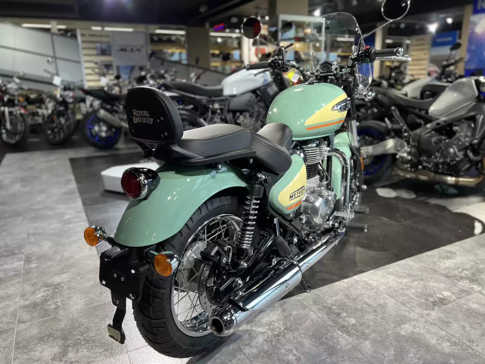 Royal Enfield Meteor 350 350 - Photo 1