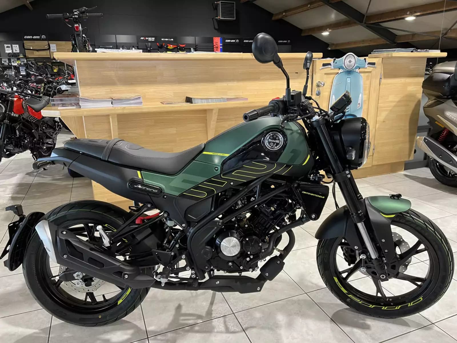 Benelli Leoncino 125 - Photo 1