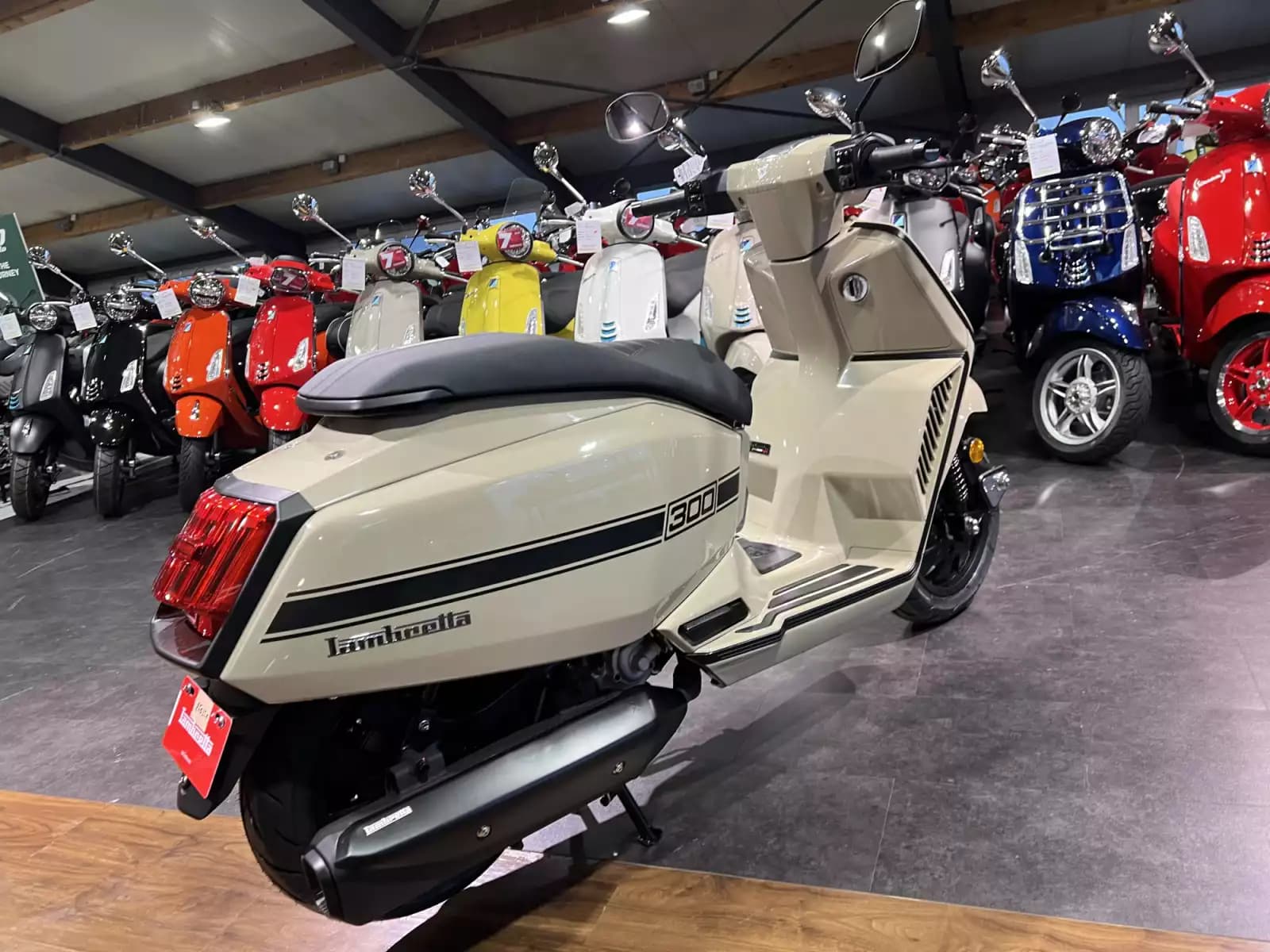 Lambretta X-300 - Photo 1