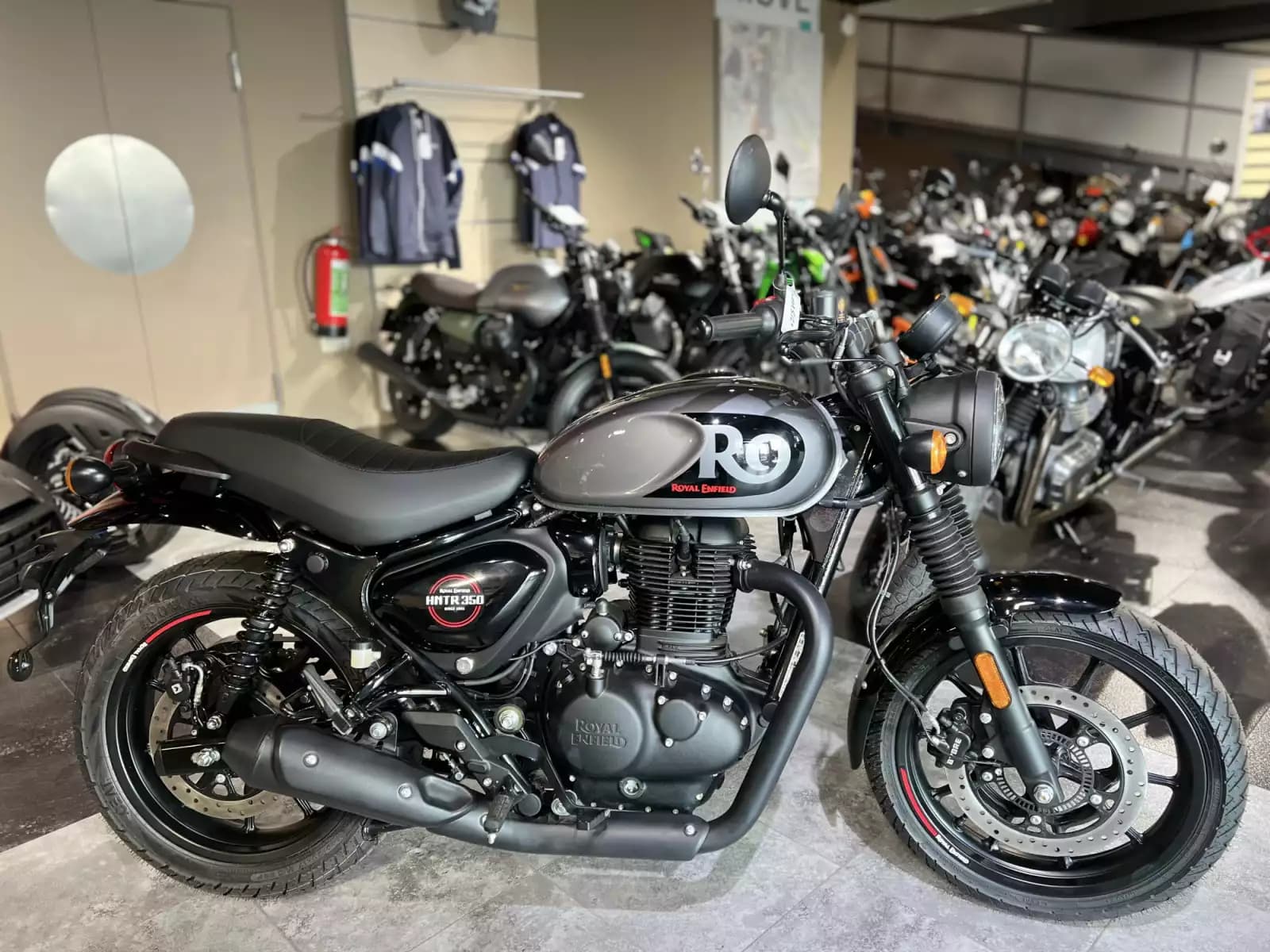 Royal Enfield Hunter 350 DRAPER GRAY - Photo 1