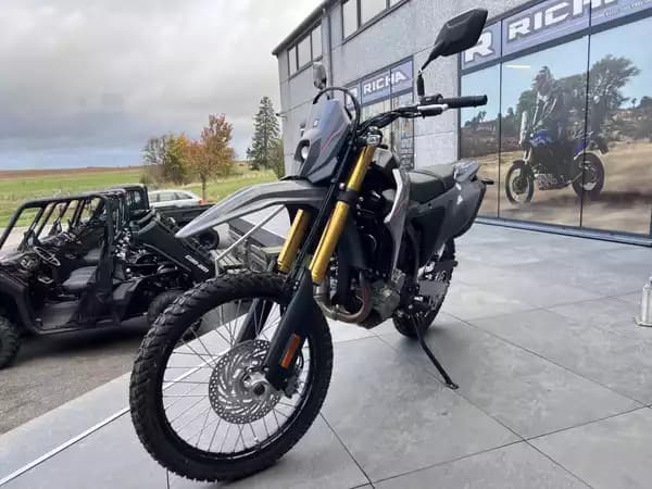 Suzuki DR-Z 400 S Enduro - Photo 2